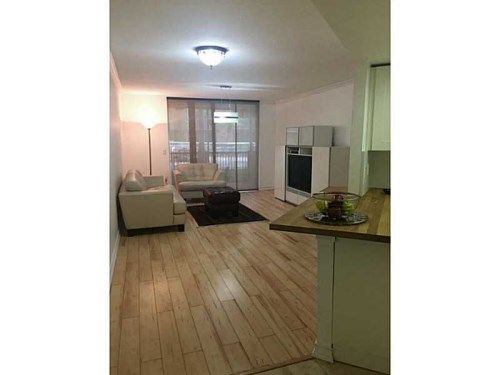 8363 LAKE DR # 105, Miami, FL 33166