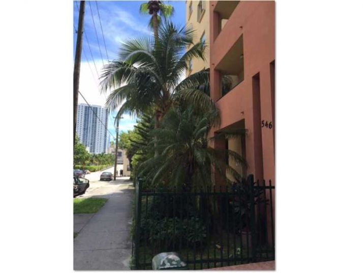 546 SW 1 ST # 505, Miami, FL 33130