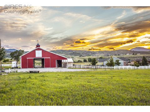 4306 Falcon Pointe Ct, Loveland, CO 80537