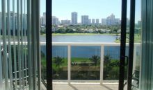 3675 N COUNTRY CLUB DR # 1108 Miami, FL 33180