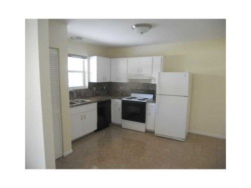 3237 NE 10 STREET # 6, Pompano Beach, FL 33062