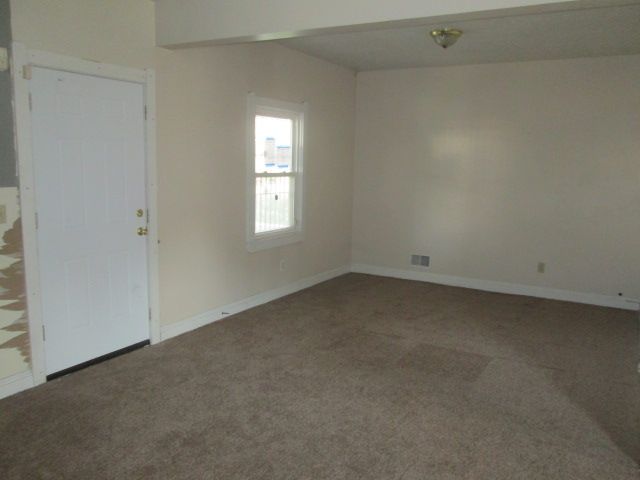 3155 E 130th St, Cleveland, OH 44120