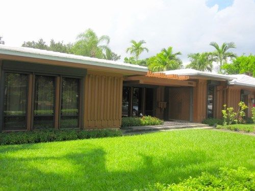 19800 NE 22 AV, Miami, FL 33180