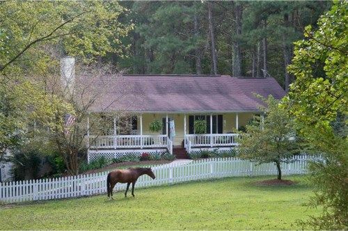 461 White Road, White, GA 30184