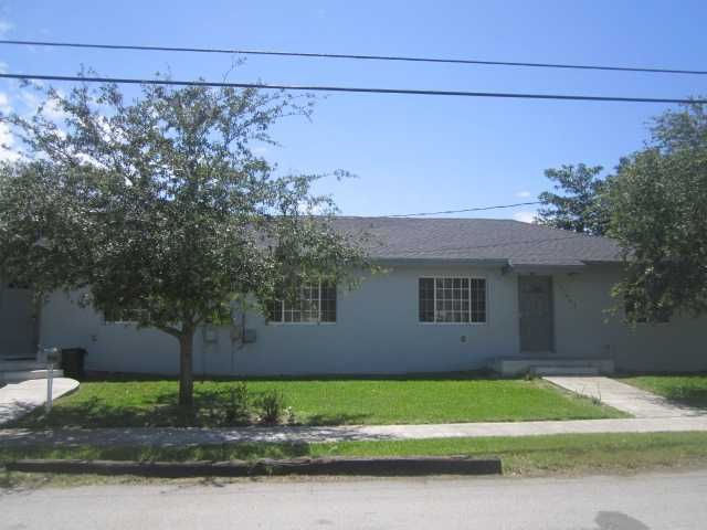 11502 SW 214 ST, Miami, FL 33189