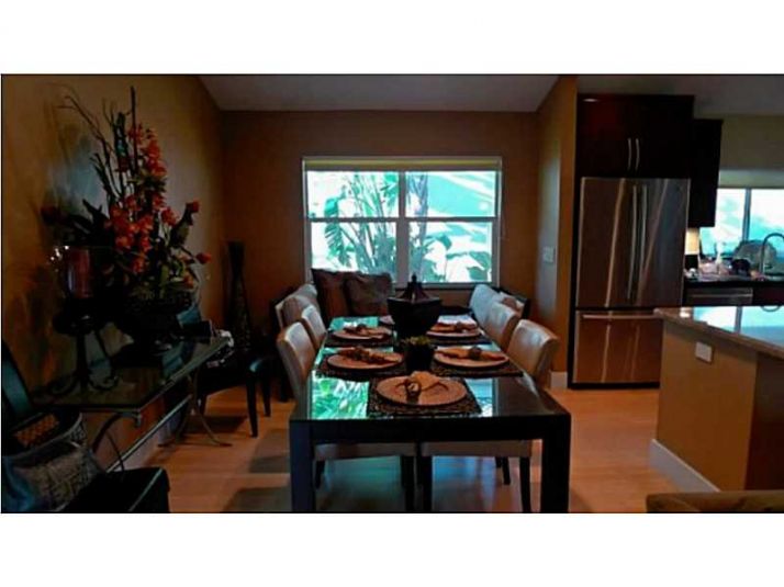 1011 NW 106 AV, Fort Lauderdale, FL 33322