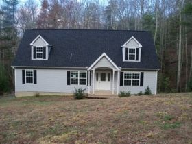 14 Ramblewood Trl, Hendersonville, NC 28739