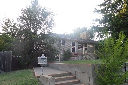 1204 Maple St, Pratt, KS 67124
