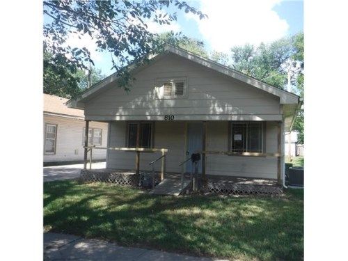 810 W 2nd Ave, El Dorado, KS 67042
