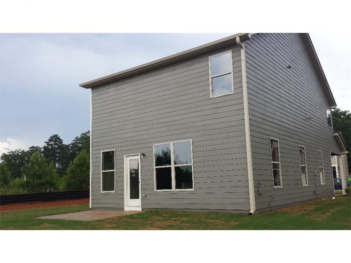 135 Silver Willow Walk, Covington, GA 30016