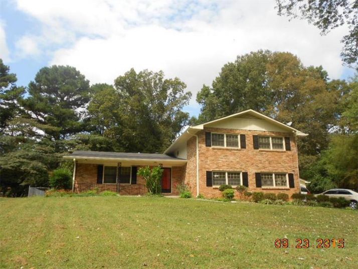 803 Mountainbrooke Circle, Stone Mountain, GA 30087