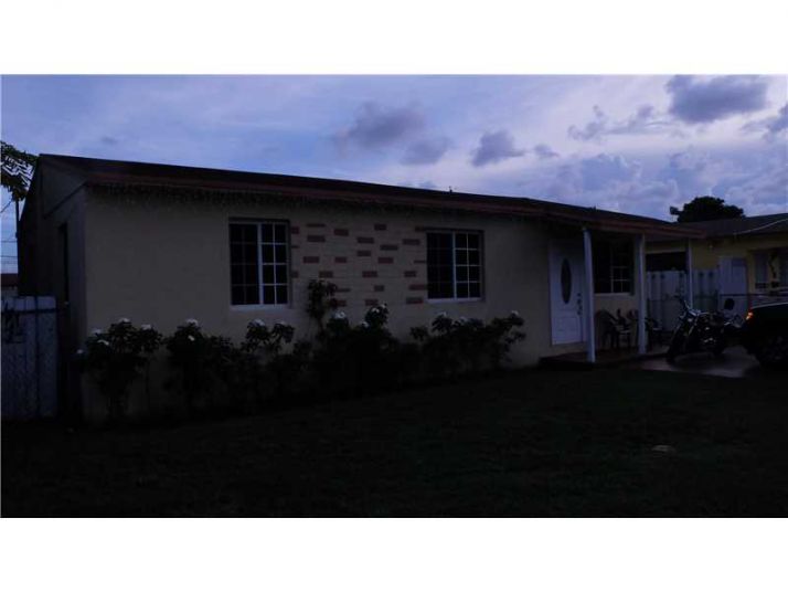 230 E 64 ST, Hialeah, FL 33013