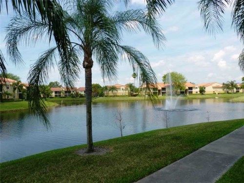 1227 SW 46 AV # 309, Pompano Beach, FL 33069