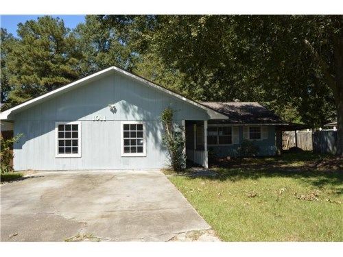 1011 Jason Dr, Denham Springs, LA 70726