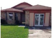 2704 Max Dr, Harvey, LA 70058