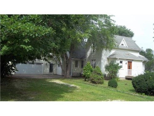 214 S Lowden, Hubbard, IA 50122