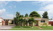 481 W 39 ST Hialeah, FL 33012