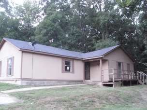 4227 Bishops Bridge Rd, Memphis, TN 38118