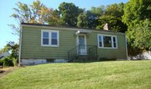 3 Robin Rdg New Milford, CT 06776