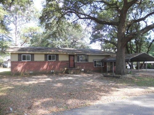 905 Montgomery Cir, Hattiesburg, MS 39401