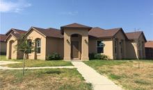 220 Pin Oak St Laredo, TX 78043