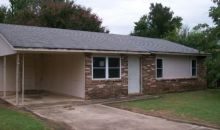 908 O St Barling, AR 72923