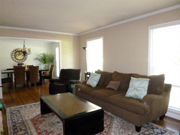 690 Glenforest Road, Atlanta, GA 30328