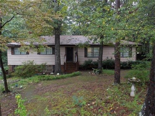 5761 Hillcrest Drive, Acworth, GA 30102