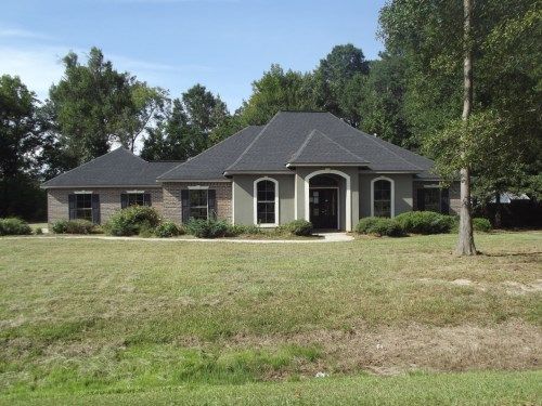 18161 Claiborne Dr, Ponchatoula, LA 70454