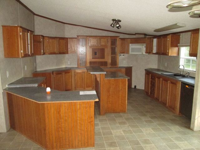 6256 Mount Olivet Rd, Batesville, MS 38606