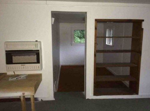 20 Chester Rd, Springfield, VT 05156