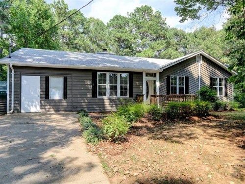 512 Wood Crest Court, Woodstock, GA 30189