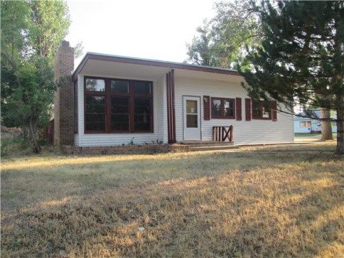 1045 Arapahoe St, Thermopolis, WY 82443