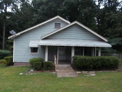 474 Hammond Dr, Griffin, GA 30224