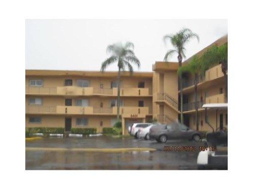 8401 SW 107 AV # 319E, Miami, FL 33173