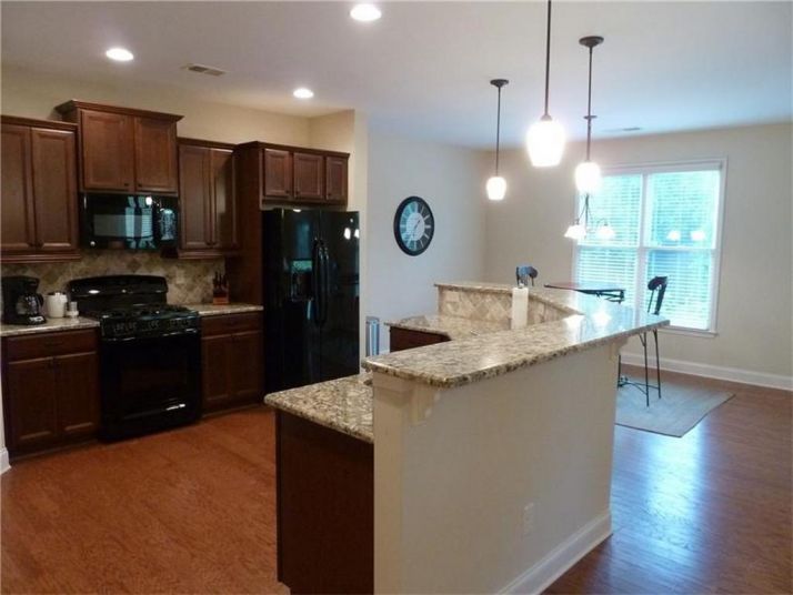 8545 S Village School Drive S, Cumming, GA 30041