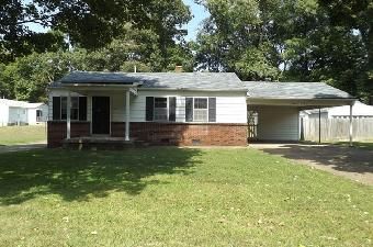 2226 Slocum Ave, Memphis, TN 38127