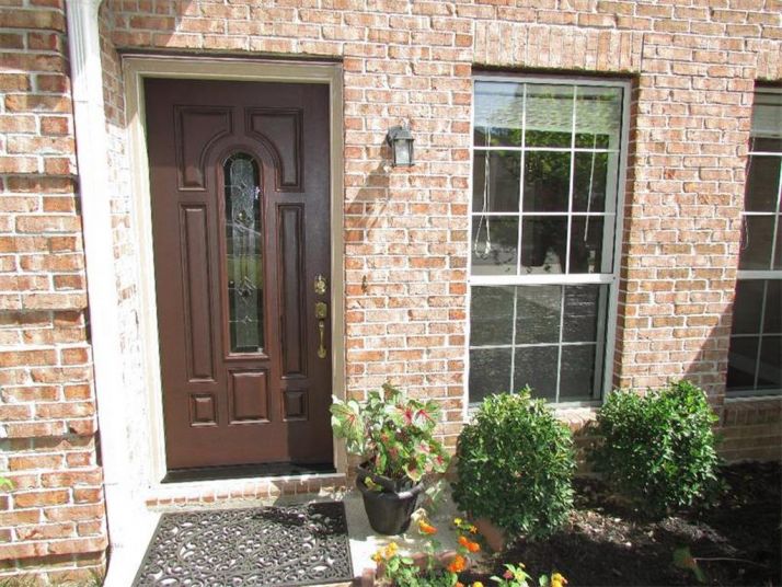 12105 Greenmont Walk, Alpharetta, GA 30009