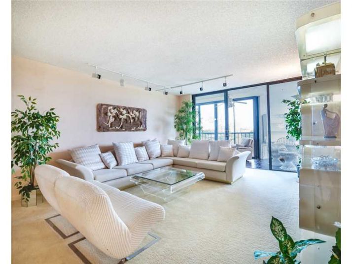 16300 GOLF CLUB RD # 716, Fort Lauderdale, FL 33326
