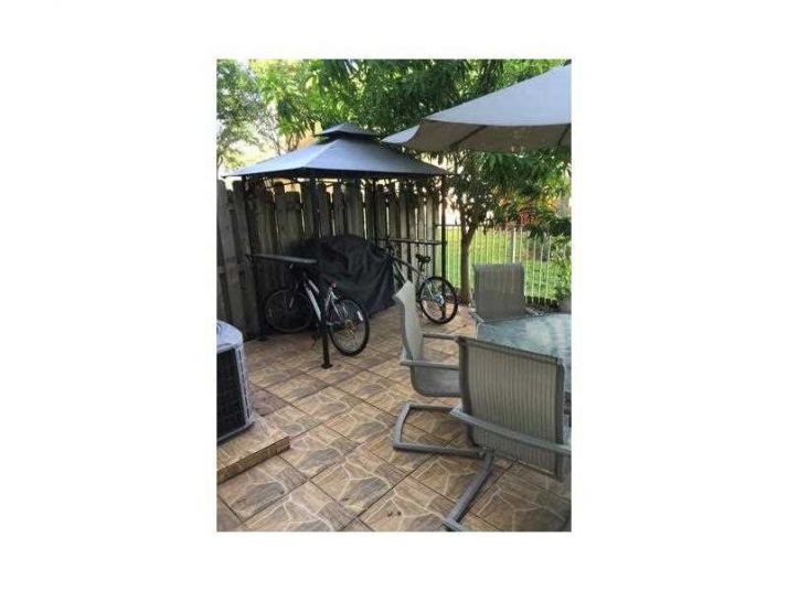 7950 NW 108 PL # 0, Miami, FL 33178