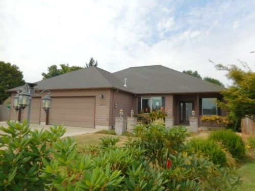 2354 Clear Vue Lane, Springfield, OR 97477
