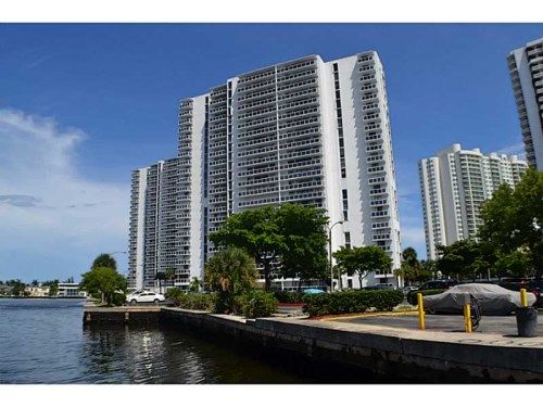 20505 COUNTRY CLUB DR # 2138, Miami, FL 33180