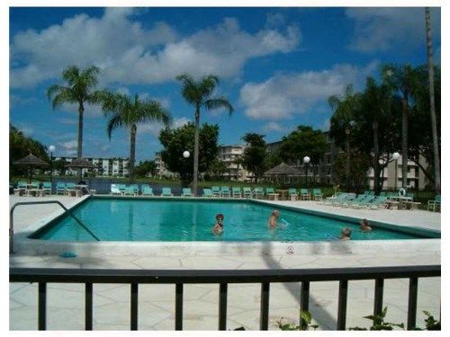 2230 N CYPRESS BEND DR # 403, Pompano Beach, FL 33069