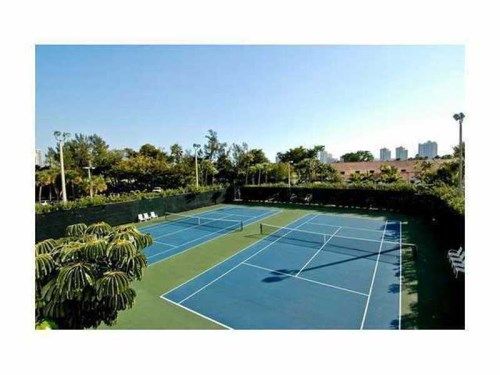 20225 NE 34 CT # 819, Miami, FL 33180