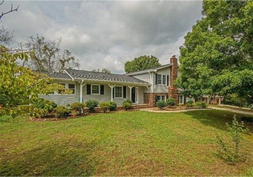 1610 Sprayberry Drive, Marietta, GA 30066
