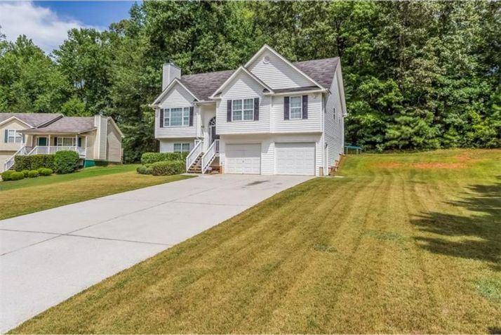 138 Paradise Way, Douglasville, GA 30134