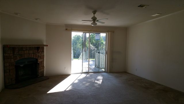 15905 SE 258th Ave, Umatilla, FL 32784