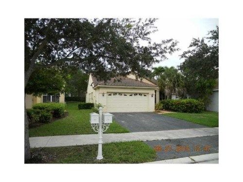 845 SAND CREEK CR, Fort Lauderdale, FL 33327