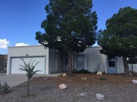 4628 April Place, Las Cruces, NM 88007