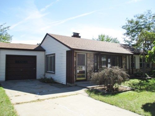 3459 Edison St, Trenton, MI 48183